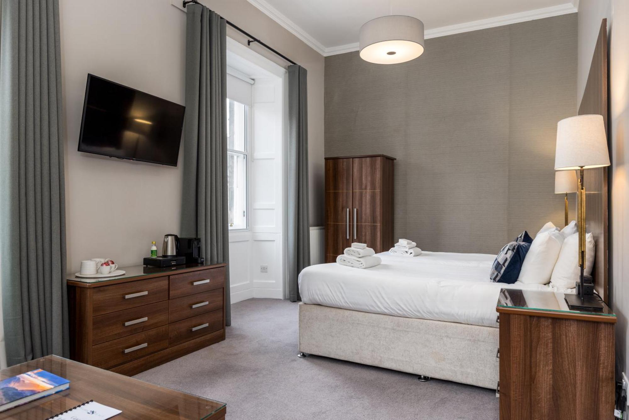 28 York Place Hotel Edinburgh Room photo